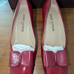 Louis Vuitton Red Women's Pump. SZ 6.5. US 6.5-7. EUC.